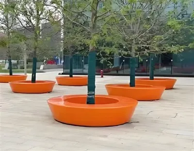 Lubang pohon fiberglass outdoor